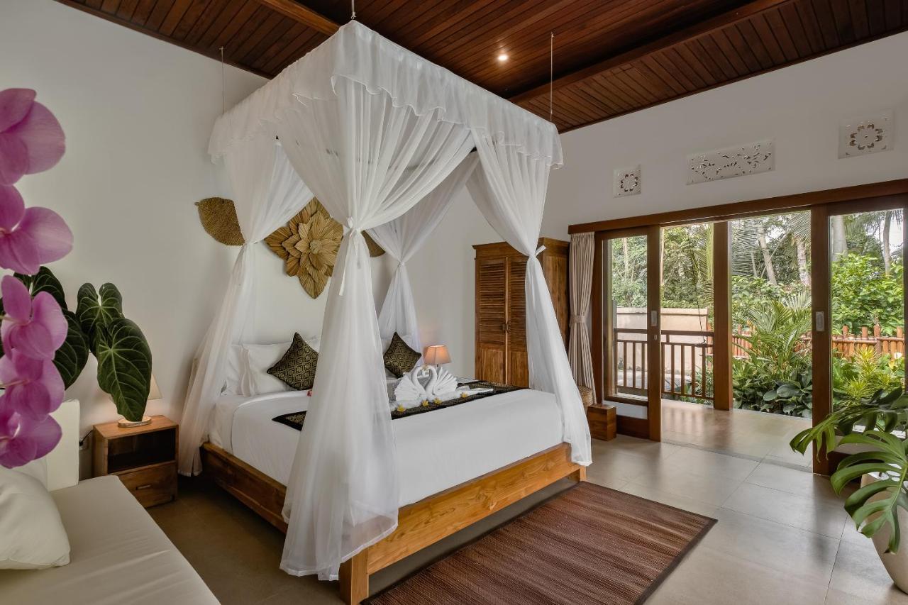 Ratni * Ubud